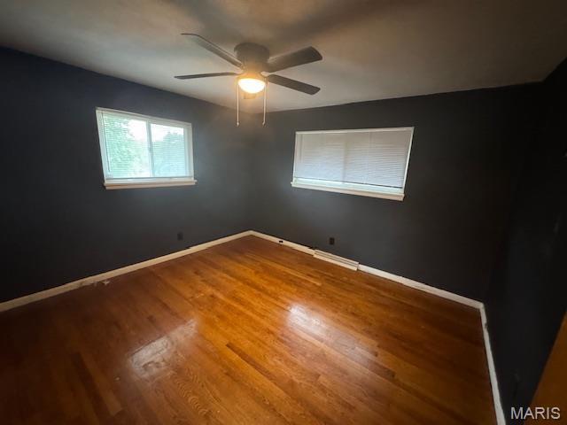 2403 Gardner Dr, Saint Louis, MO 63136 - photo 8