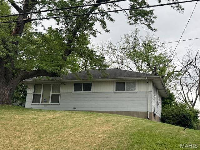 2403 Gardner Dr, Saint Louis, MO 63136 - photo 18