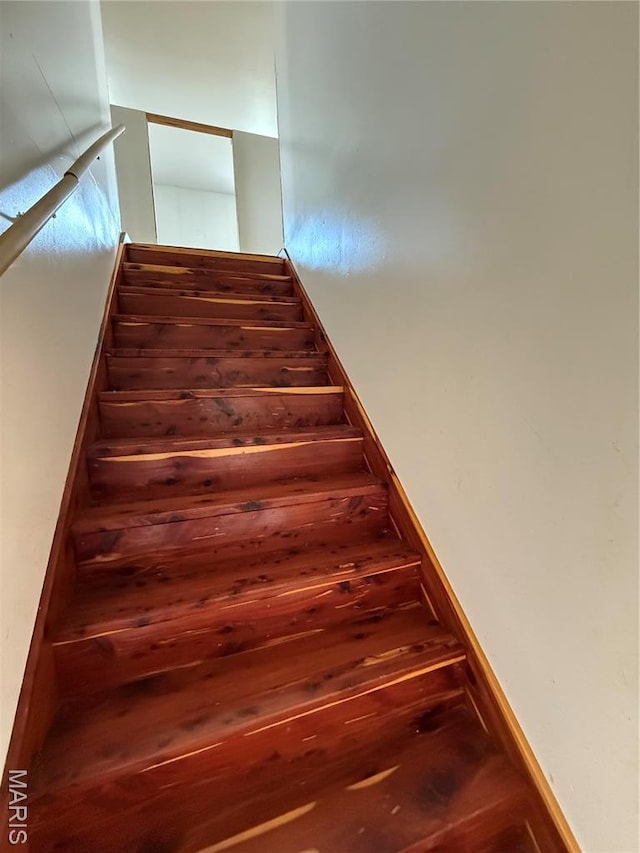 29595 State Highway 3, La Plata, MO 63549 - view of stairway