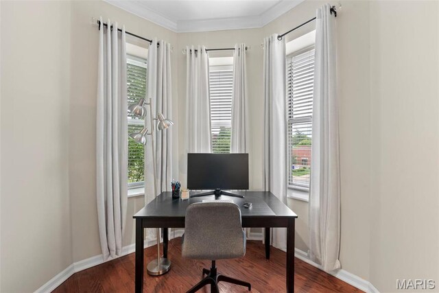 4260 Lindell Blvd Unit B, Saint Louis, MO 63108 - office with plenty of natural light, baseboards, ornamental molding, and wood finished floors