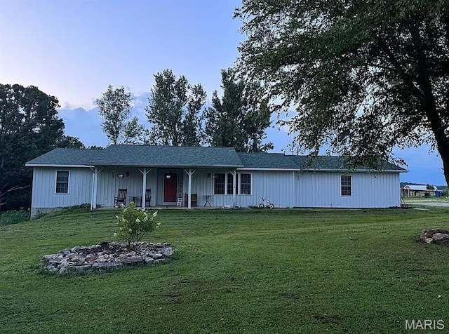 23784 Maries Road 410th Rd, Belle, MO 65013 - single story home with covered porch and a front yard