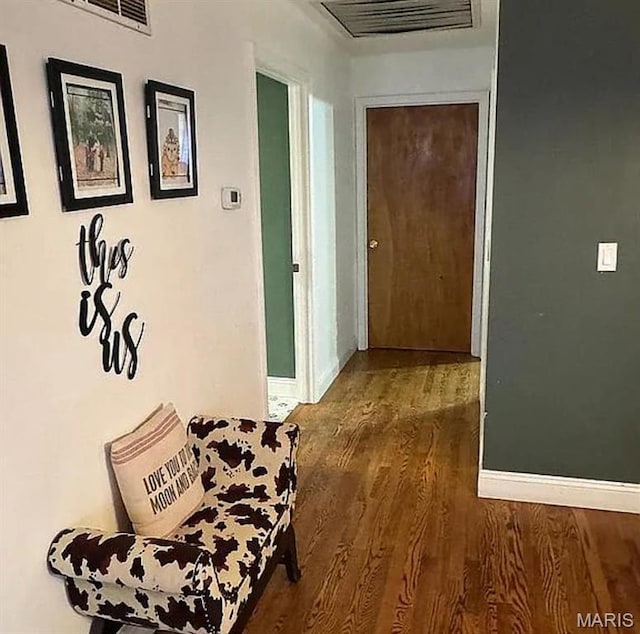 23784 Maries Road 410th Rd, Belle, MO 65013 - hallway featuring wood finished floors and baseboards