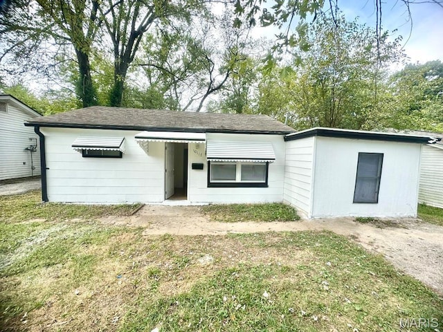 10117 Duke Dr, Saint Louis, MO 63136 - view of ranch-style home