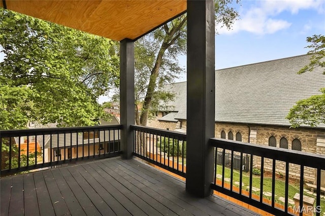 6504 Michigan Ave, Saint Louis, MO 63111 - view of wooden terrace