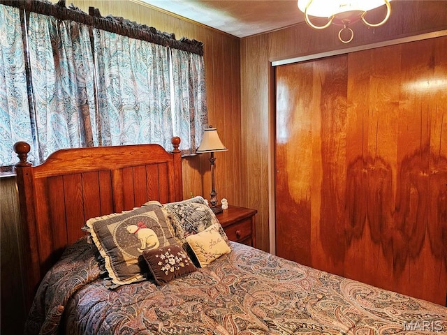 1117 Meadow Ln, Sparta, IL 62286 - bedroom featuring wood walls