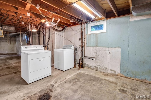 369 Halcyon Dr, Saint Louis, MO 63122 - unfinished basement featuring independent washer and dryer