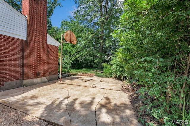 369 Halcyon Dr, Saint Louis, MO 63122 - view of patio / terrace