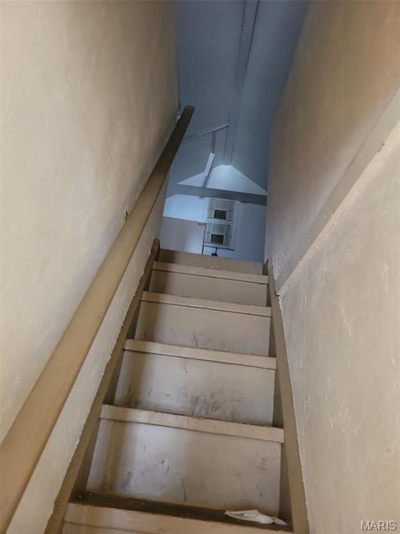 6604 Donald St, Saint Louis, MO 63121 - view of staircase