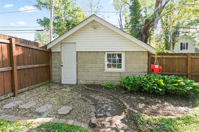 111 Portland Ave, Belleville, IL 62220 - view of outdoor structure featuring a fenced backyard and an outdoor structure