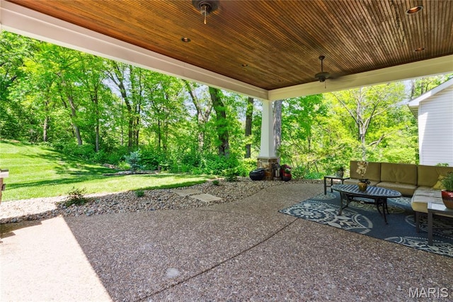 view of patio / terrace featuring ceiling fan and outdoor lounge area