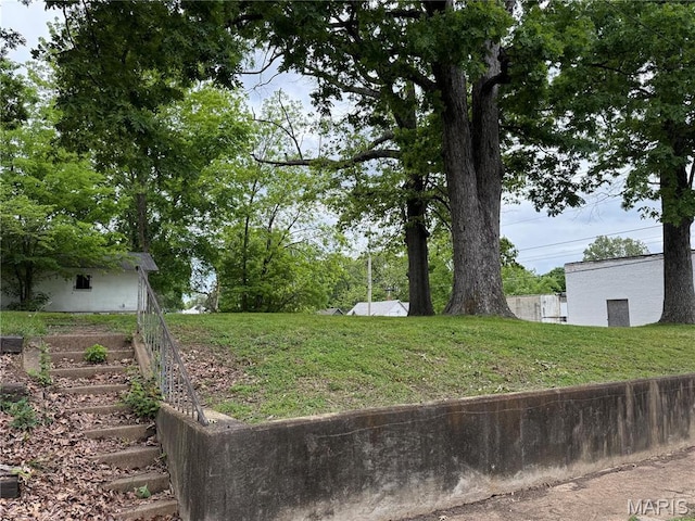 645 N 9th St, Poplar Bluff, MO 63901