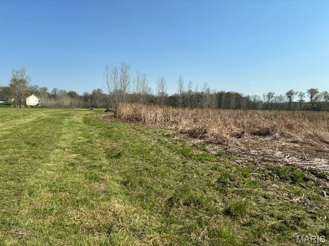 8 Riverside Pl, Troy, MO 63379