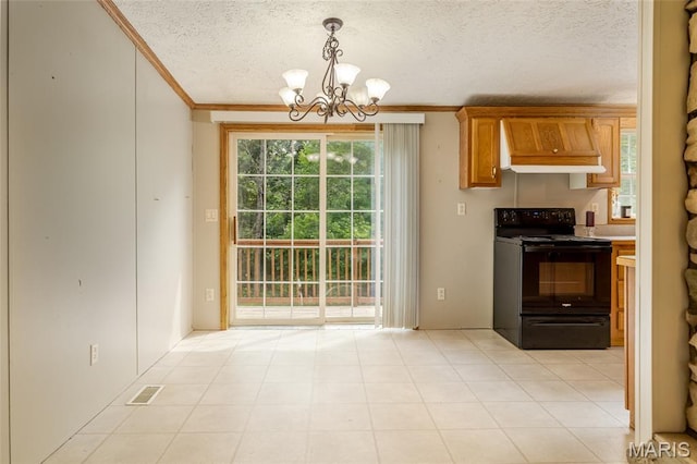 24 Clonts Rd, Sullivan, MO 63080 - kitchen with black electric range oven, crown molding, premium range hood, a chandelier, and a textured ceiling