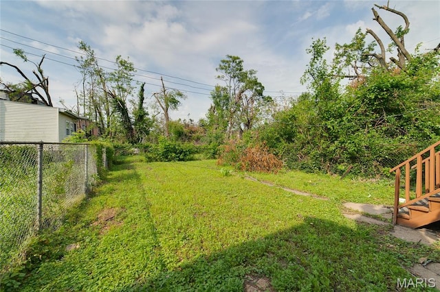4210 E Carter Ave, Saint Louis, MO 63115 - view of yard