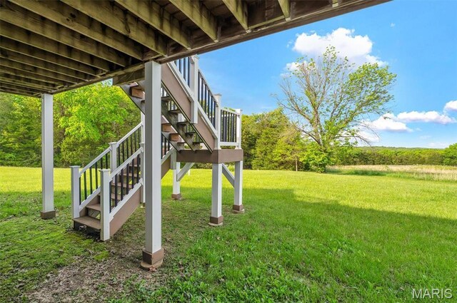 3033 Oakvale Rd, De Soto, MO 63020 - view of grassy yard featuring stairway