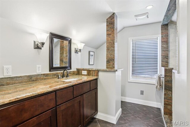 10560 Crecelius Dr, Saint Louis, MO 63123 - photo 25