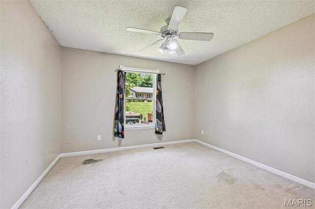 1738 Cedargate Way, Imperial, MO 63052