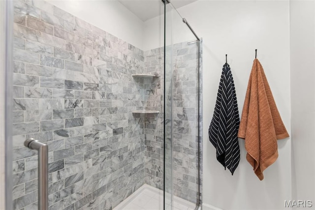 1 Woodoaks Trl, Saint Louis, MO 63124 - bathroom featuring a stall shower