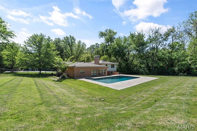 1 Woodoaks Trl, Saint Louis, MO 63124 - view of pool featuring a patio