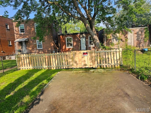 3641 Virginia Ave, Saint Louis, MO 63118 - view of yard