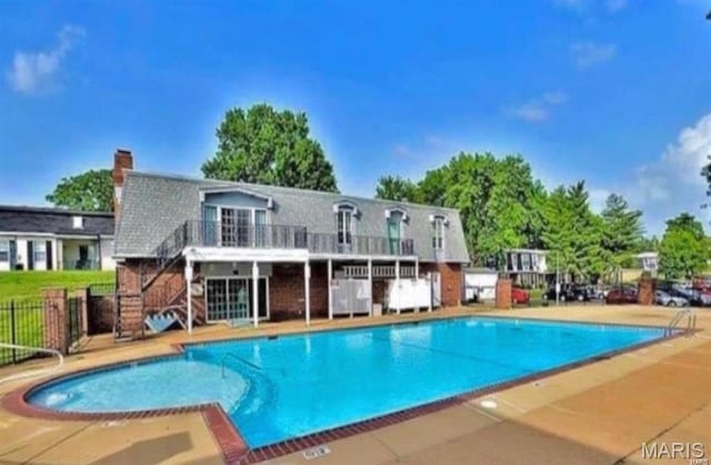 1664 Blue Ridge Dr Unit F, Saint Louis, MO 63125 - photo 36