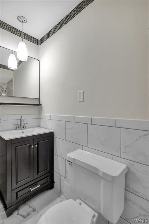 1664 Blue Ridge Dr Unit F, Saint Louis, MO 63125 - photo 21