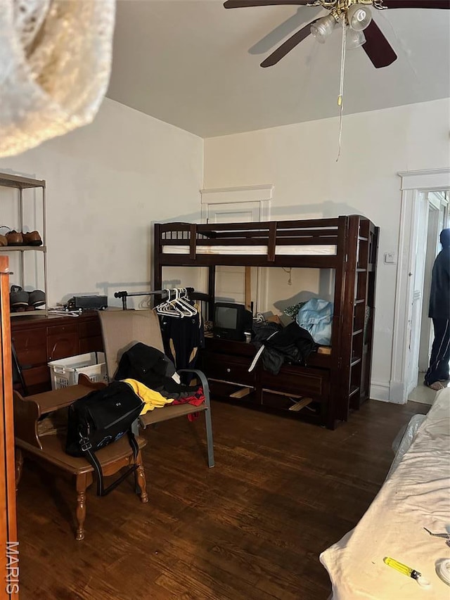 3636 Arkansas Ave, Saint Louis, MO 63118 - bedroom with wood finished floors, lofted ceiling, and ceiling fan