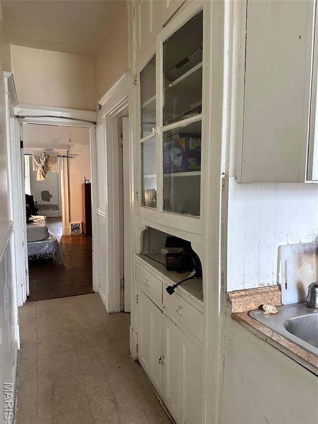 3636 Arkansas Ave, Saint Louis, MO 63118 - view of hallway