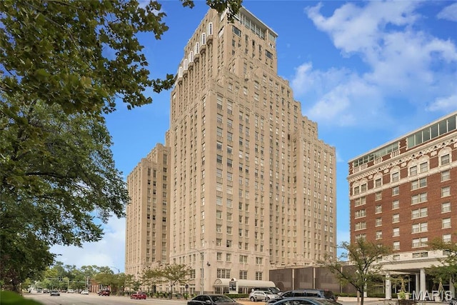 232 N Kingshighway Blvd Unit 907, Saint Louis, MO 63108 - view of property