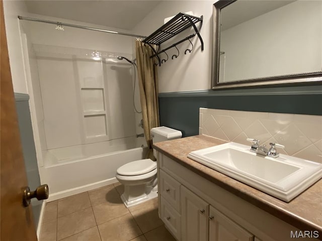 236 Mohawk Dr, Cape Girardeau, MO 63701 - full bathroom with vanity, toilet, shower / bath combination with curtain, backsplash, and tile patterned flooring