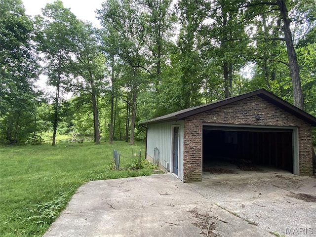 236 Mohawk Dr, Cape Girardeau, MO 63701 - view of detached garage