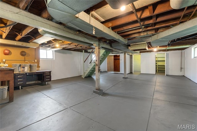 4020 Neosho St, Saint Louis, MO 63116 - basement featuring stairway