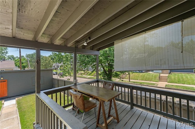 4020 Neosho St, Saint Louis, MO 63116 - view of wooden terrace