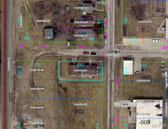 400 W Henrichs St, Litchfield, IL 62056 - photo 23