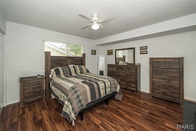 101 Holly Green Dr, Ballwin, MO 63021 - bedroom with wood finished floors, baseboards, and ceiling fan