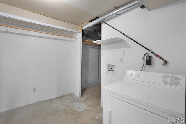 10 Brooker Ct, Saint Peters, MO 63376 - laundry room with washer / clothes dryer