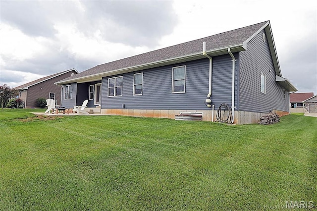 108 Buford Mountain Rd, Farmington, MO 63640 - rear view of property with a lawn and a patio