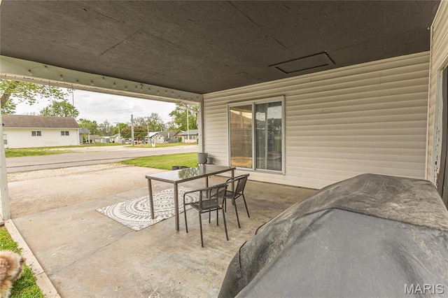 5 E Mae St, Bowling Green, MO 63334