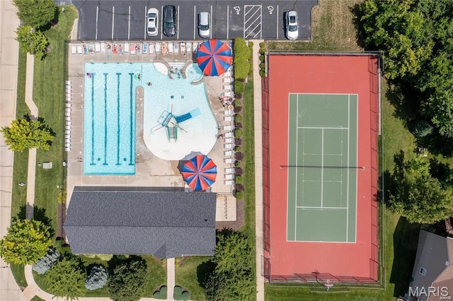 1119 Maywood Dr, Eureka, MO 63025 - bird's eye view of a pool area