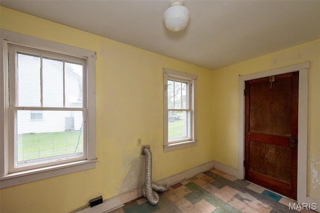 1085 Frisco Dr, Catawissa, MO 63015 - unfurnished room featuring baseboards
