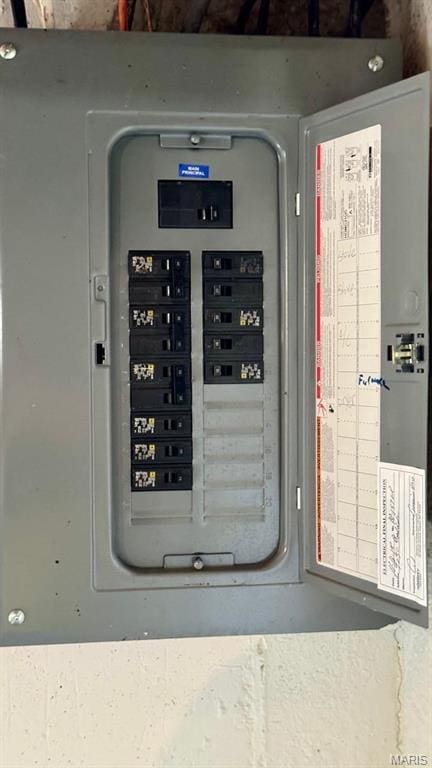 4028 Esseldale Dr, Saint Ann, MO 63074 - utilities with electric panel