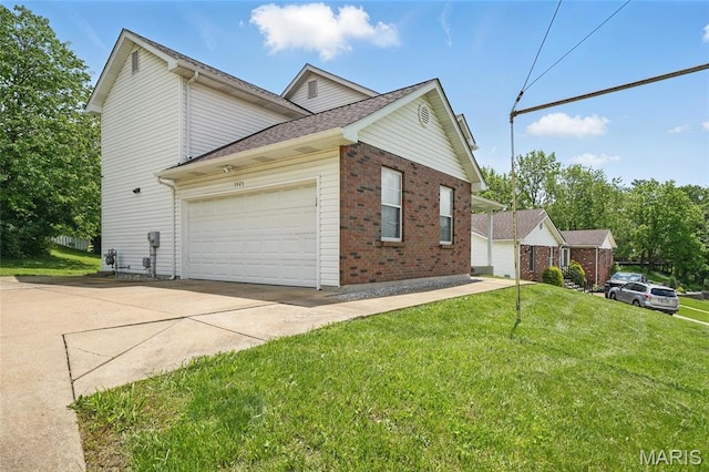 3925 Yaeger Rd, Saint Louis, MO 63129