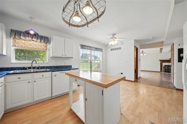 3925 Yaeger Rd, Saint Louis, MO 63129