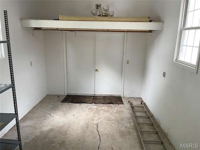 408 Crestview St, Cuba, MO 65453 - view of storage room