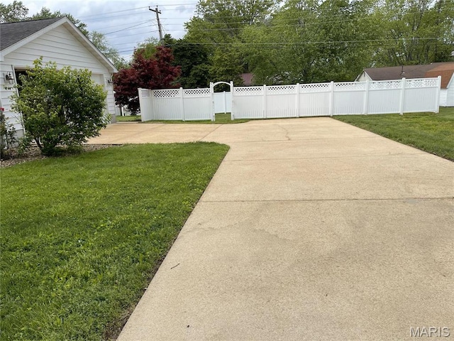 408 Crestview St, Cuba, MO 65453 - view of yard