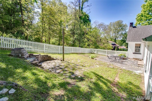 931 Sugarloaf Hill Rd, Dupo, IL 62239 - view of yard featuring a patio area