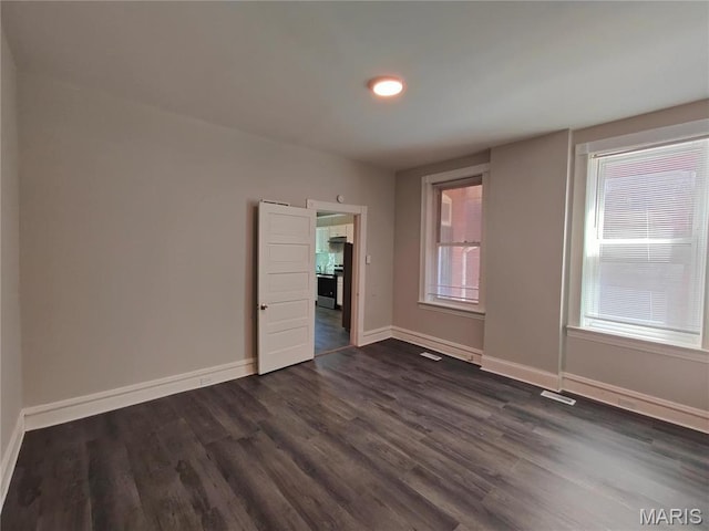 3307 Winnebago St, Saint Louis, MO 63118 - photo 5