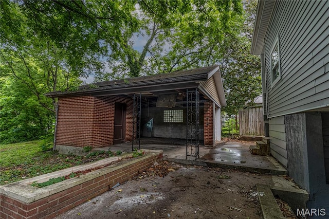 317 S Louisiana St, Cape Girardeau, MO 63703 - view of car parking