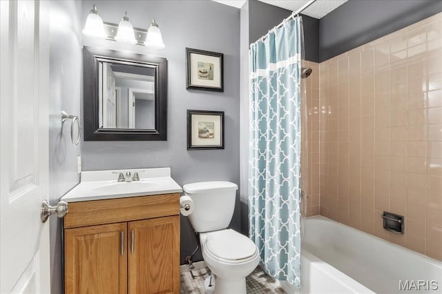 1748 Scenic Meadows Dr, Imperial, MO 63052 - full bath with toilet, vanity, and shower / tub combo