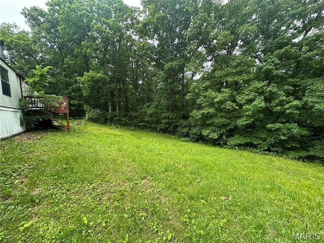 2557 River Bend Rd, Saint Clair, MO 63077 - view of yard with a wooden deck